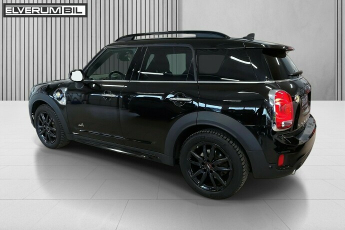 mini-countryman-elektrisitetbensin-2019-big-10