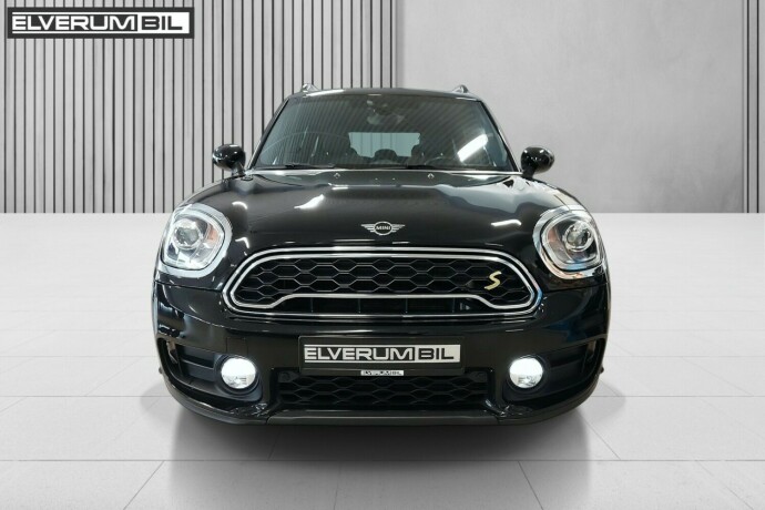 mini-countryman-elektrisitetbensin-2019-big-15