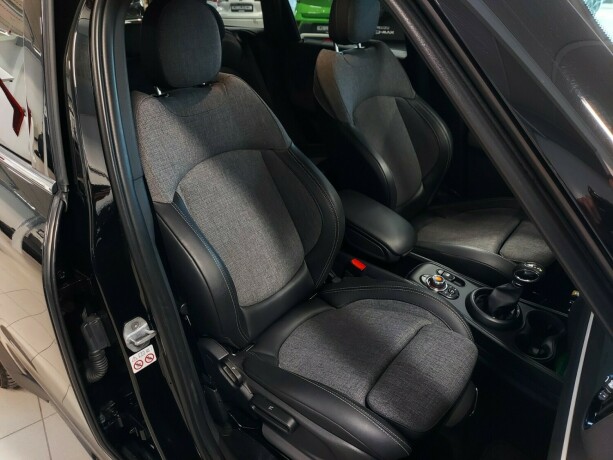 mini-countryman-elektrisitetbensin-2019-big-21