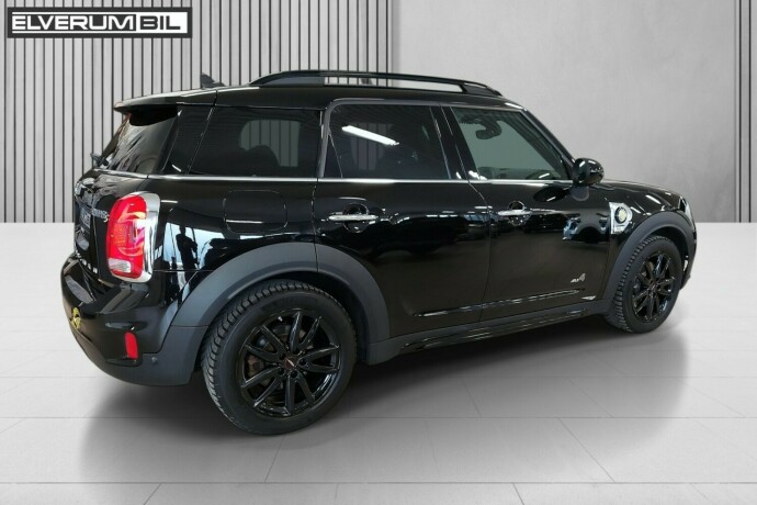 mini-countryman-elektrisitetbensin-2019-big-4