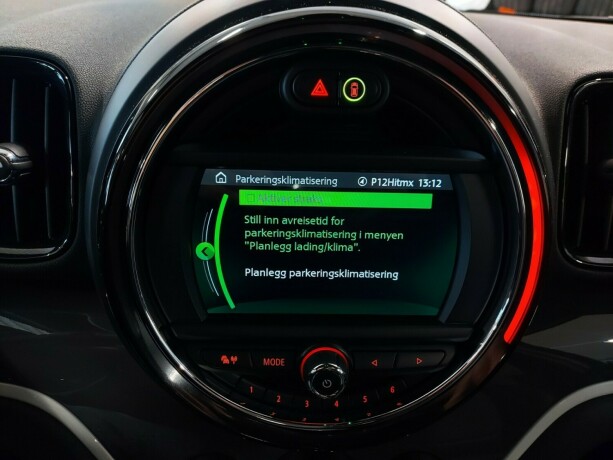 mini-countryman-elektrisitetbensin-2019-big-38