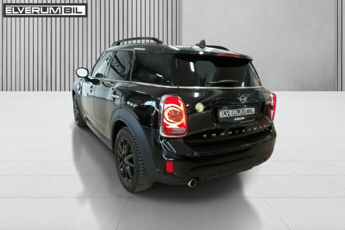 mini-countryman-elektrisitetbensin-2019-big-8