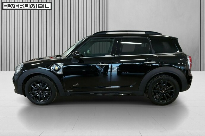 mini-countryman-elektrisitetbensin-2019-big-11