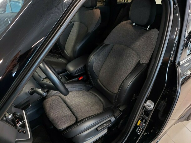 mini-countryman-elektrisitetbensin-2019-big-19