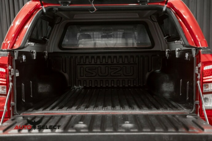isuzu-d-max-diesel-2019-big-9