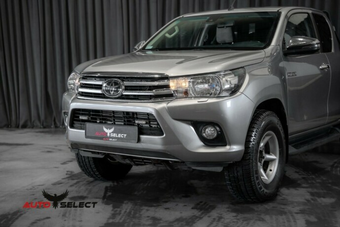 toyota-hilux-diesel-2018-big-6