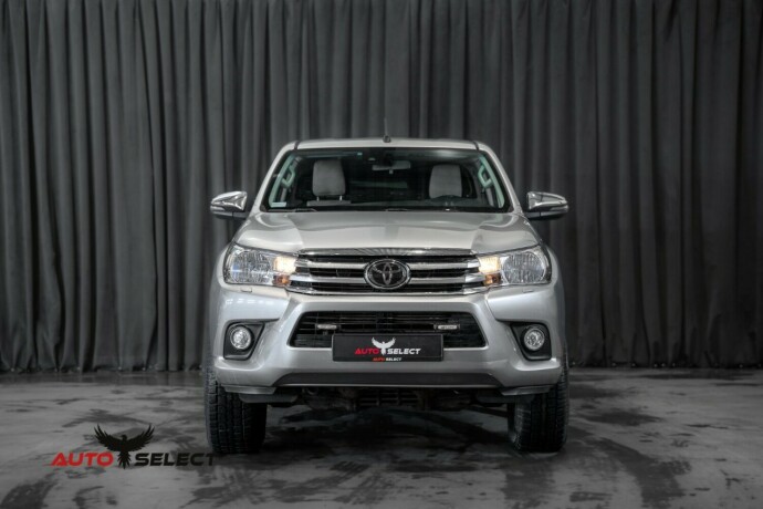 toyota-hilux-diesel-2018-big-4