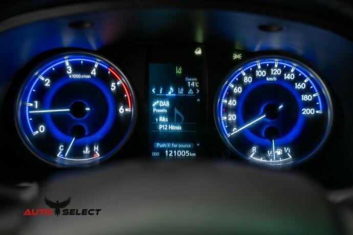 toyota-hilux-diesel-2018-big-25