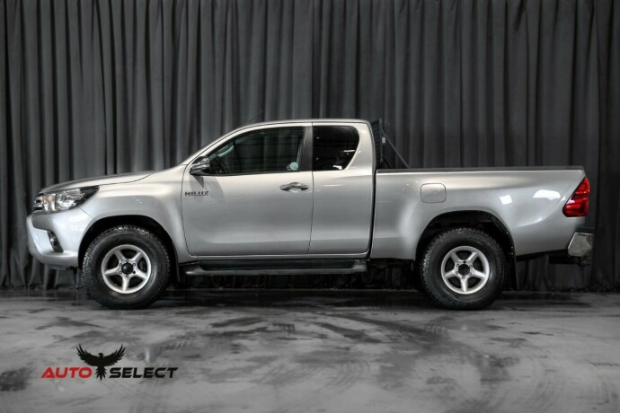 toyota-hilux-diesel-2018-big-7