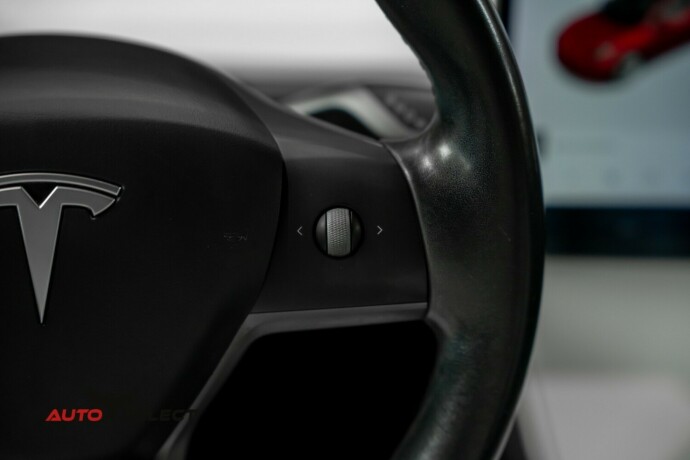 tesla-model-3-elektrisitet-2019-big-29