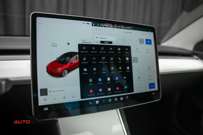 tesla-model-3-elektrisitet-2019-big-38