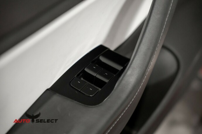 tesla-model-3-elektrisitet-2019-big-20