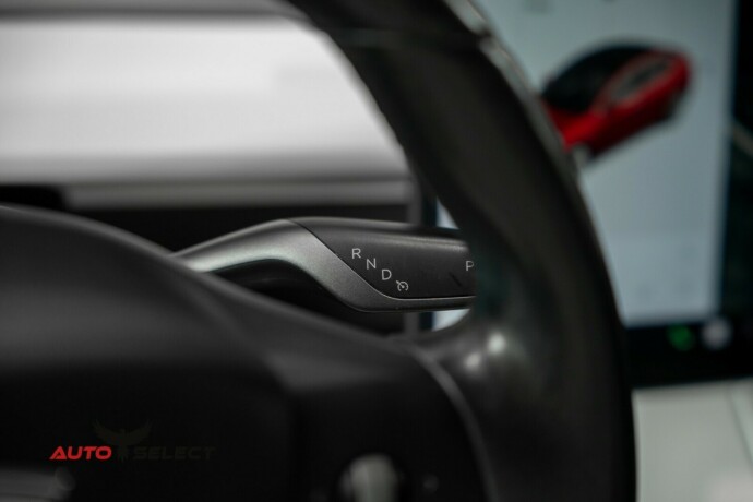 tesla-model-3-elektrisitet-2019-big-30