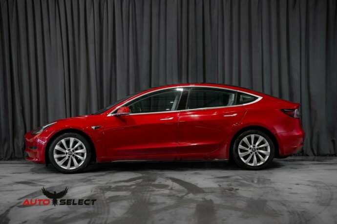 tesla-model-3-elektrisitet-2019-big-6