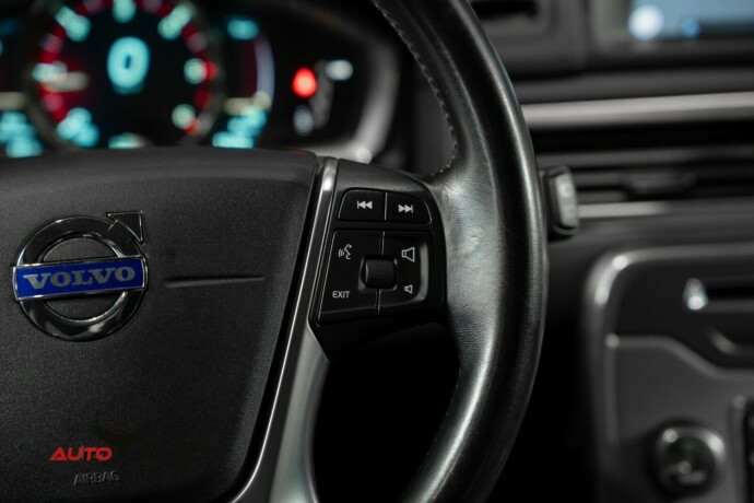 volvo-v70-diesel-2014-big-30