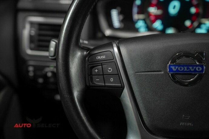 volvo-v70-diesel-2014-big-28