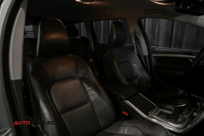 volvo-v70-diesel-2014-big-19