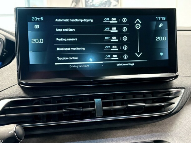 peugeot-5008-diesel-2022-big-28