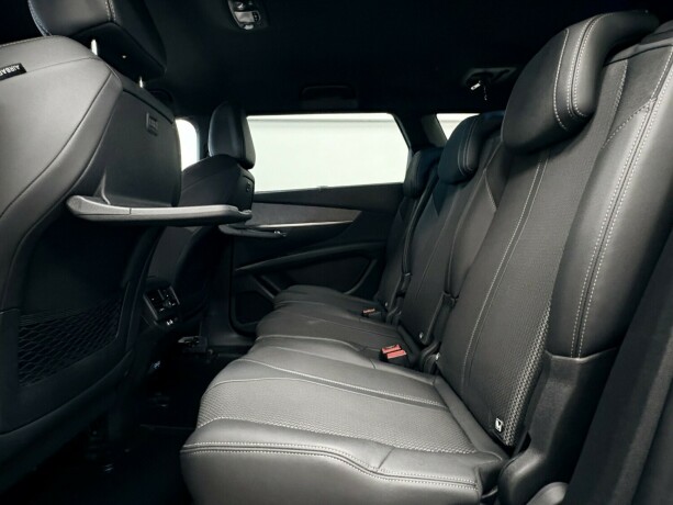 peugeot-5008-diesel-2022-big-31