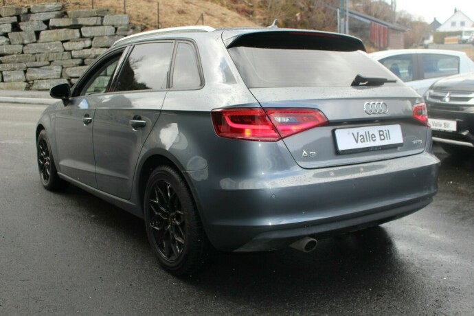 audi-a3-bensin-2015-big-2