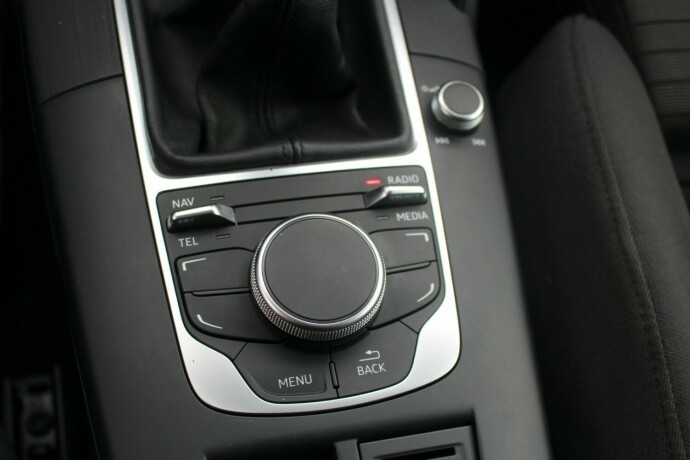 audi-a3-bensin-2015-big-11