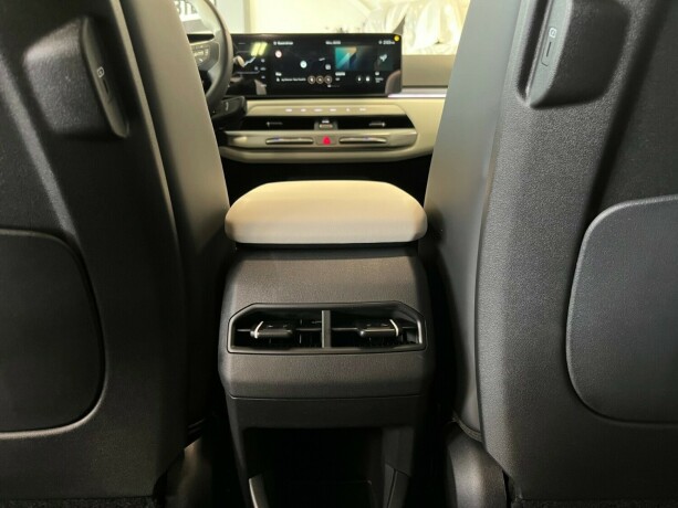 kia-ev4-elektrisitet-2026-big-29