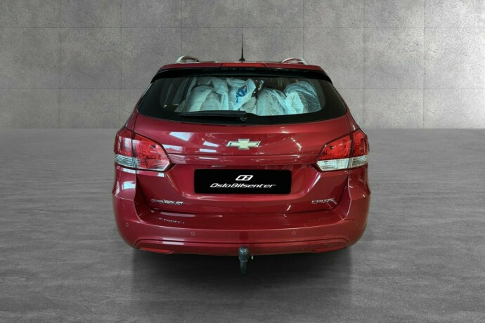 chevrolet-cruze-bensin-2013-big-6