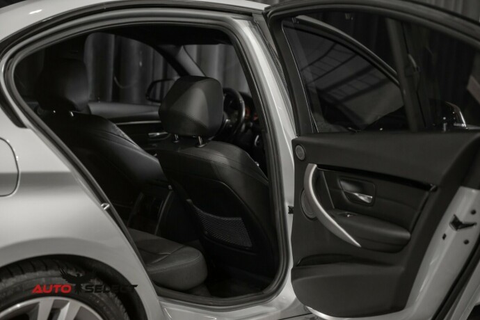 bmw-3-serie-elektrisitetbensin-2018-big-12