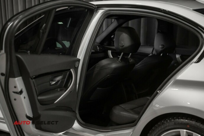 bmw-3-serie-elektrisitetbensin-2018-big-14