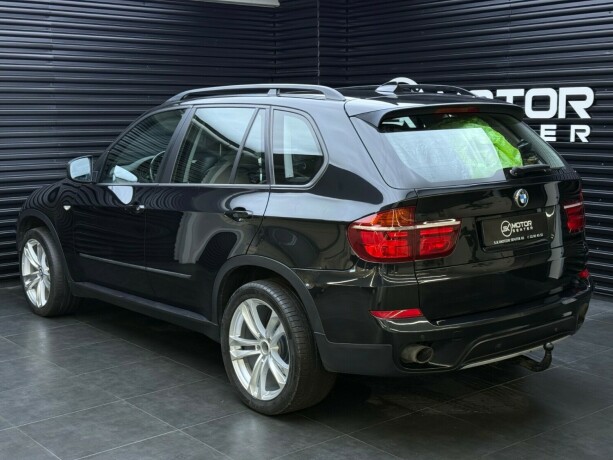 bmw-x5-diesel-2011-big-1