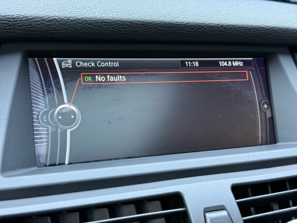 bmw-x5-diesel-2011-big-24