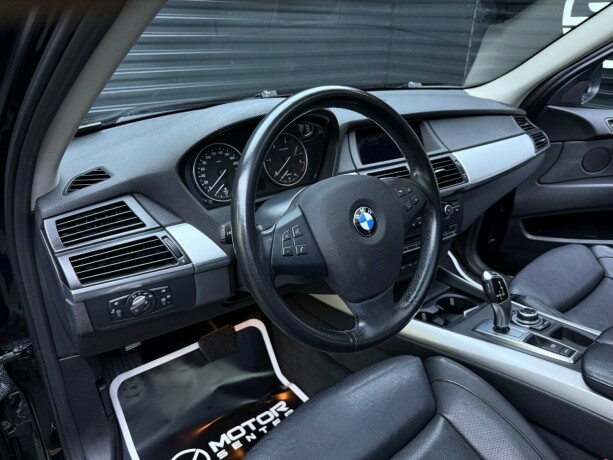 bmw-x5-diesel-2011-big-11