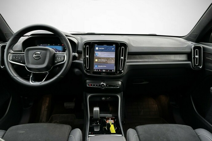 volvo-c40-elektrisitet-2023-big-25