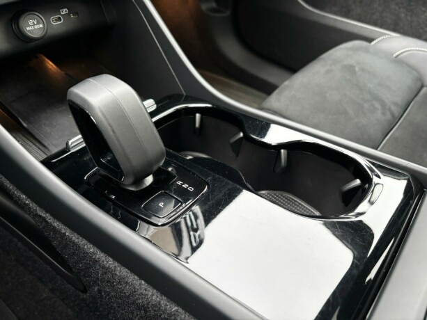 volvo-c40-elektrisitet-2023-big-14