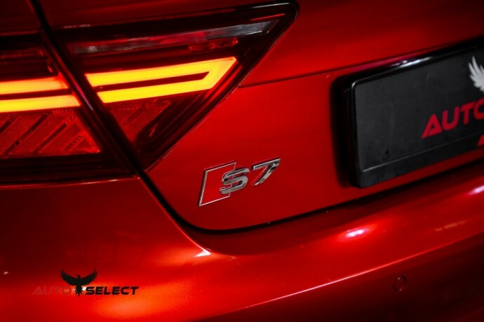 audi-s7-bensin-2012-big-18