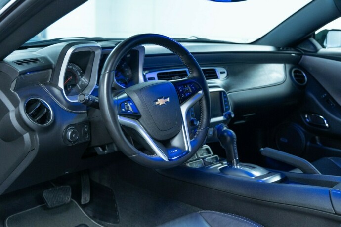 chevrolet-camaro-bensin-2015-big-11