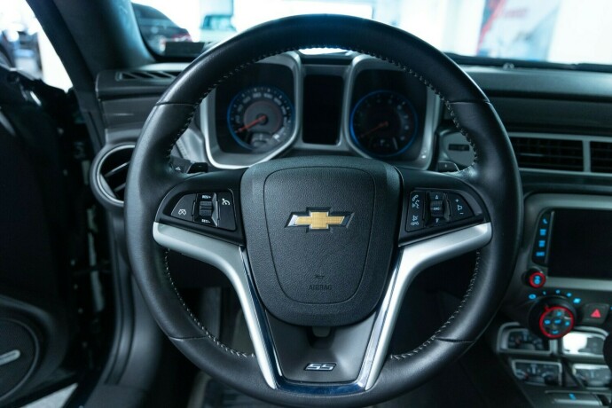 chevrolet-camaro-bensin-2015-big-16
