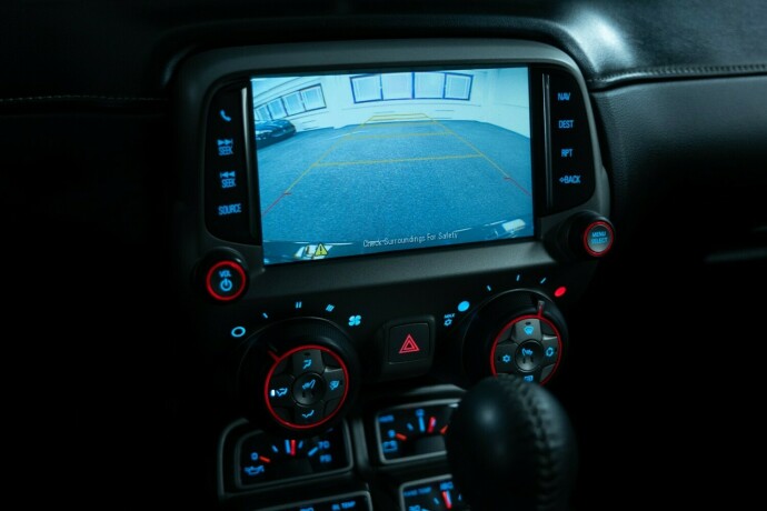 chevrolet-camaro-bensin-2015-big-20