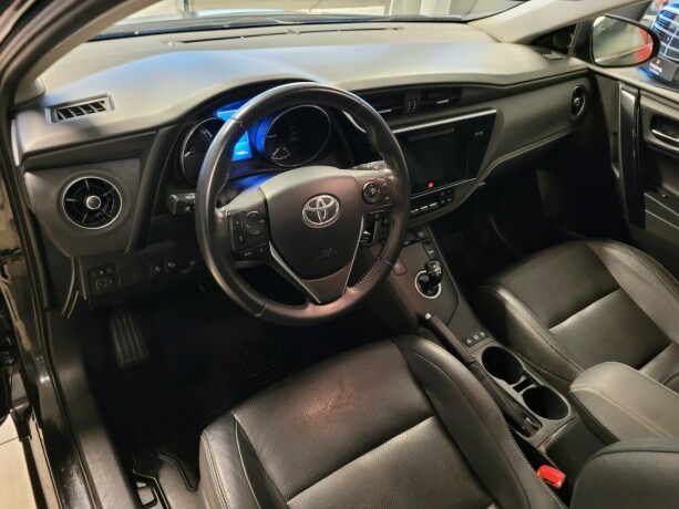 toyota-auris-elektrisitetbensin-2016-big-20