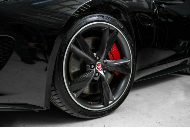 jaguar-f-type-bensin-2015-big-2