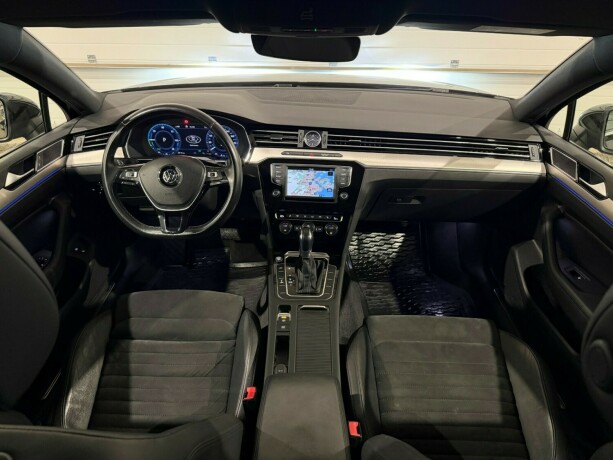 volkswagen-passat-elektrisitetbensin-2017-big-16