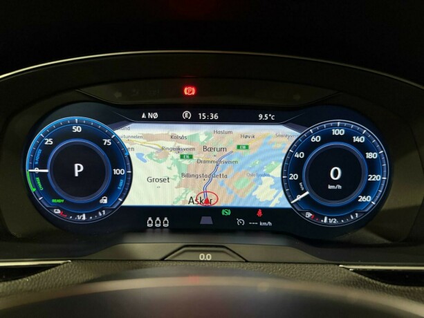 volkswagen-passat-elektrisitetbensin-2017-big-17