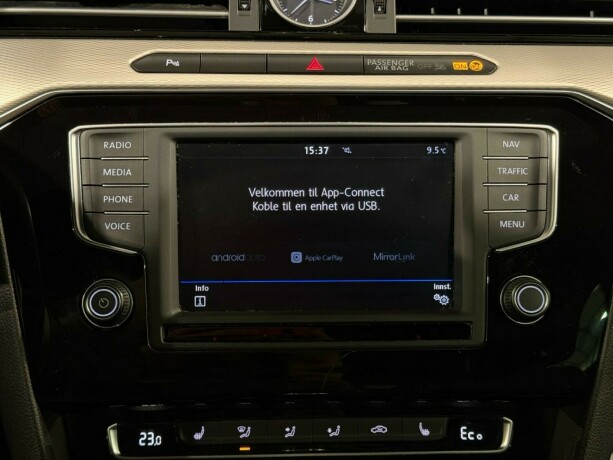 volkswagen-passat-elektrisitetbensin-2017-big-21