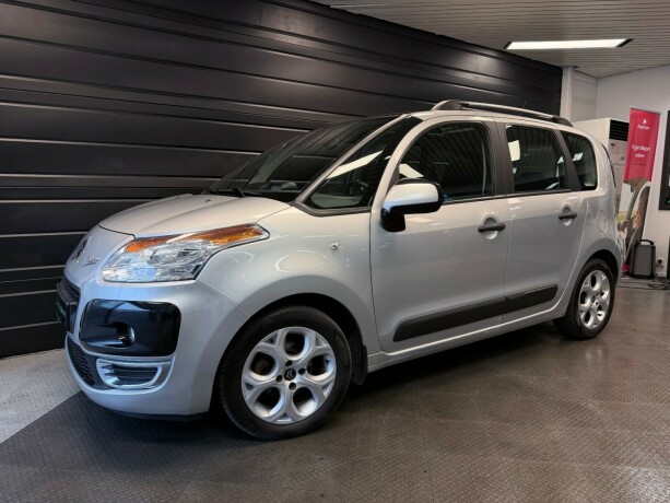 citroen-c3-picasso-diesel-2012-big-1