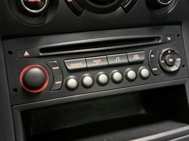 citroen-c3-picasso-diesel-2012-big-21