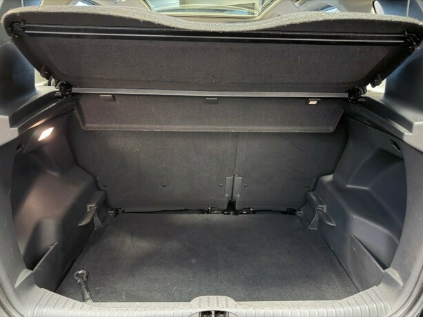 citroen-c3-picasso-diesel-2012-big-18