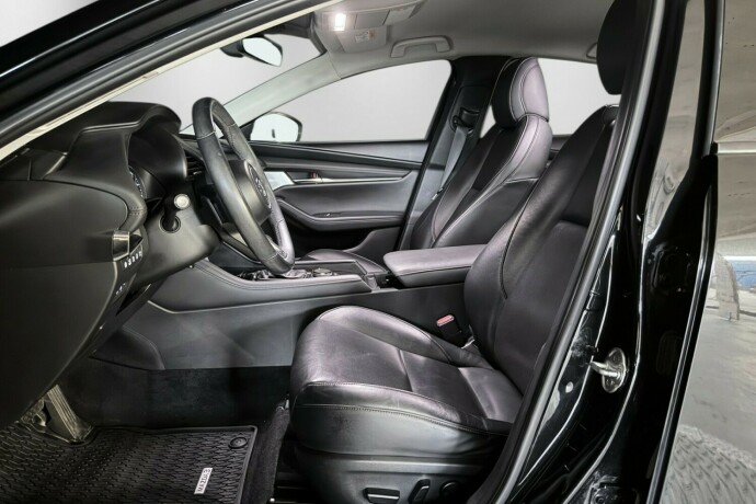 mazda-3-elektrisitetbensin-2021-big-13