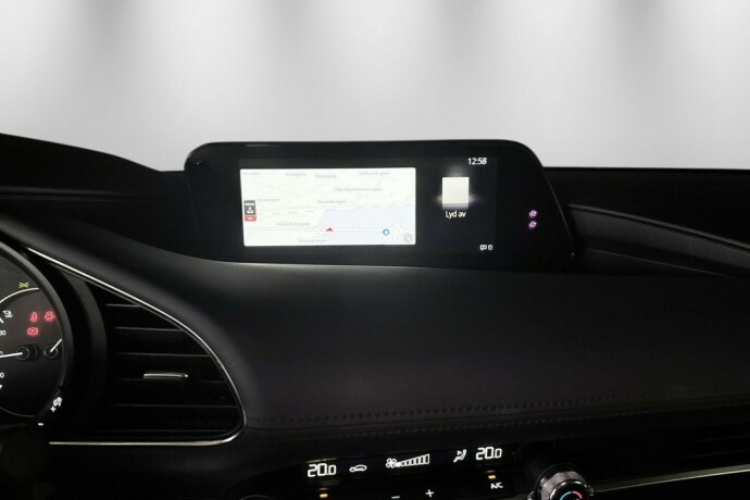 mazda-3-elektrisitetbensin-2021-big-25