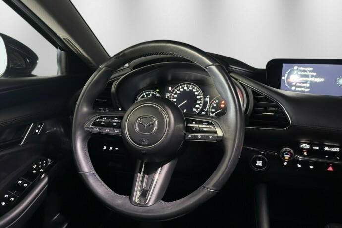 mazda-3-elektrisitetbensin-2021-big-17