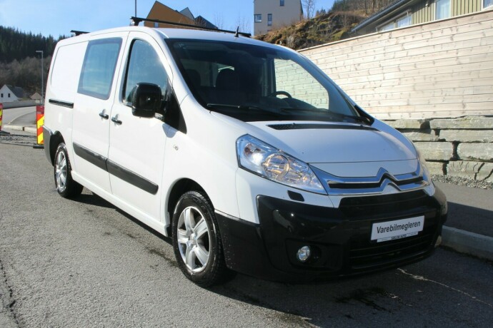 citroen-jumpy-diesel-2015-big-0